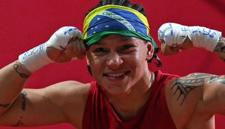 É do Brasil Bia Ferreira conquista bicampeonato Mundial de Boxe Jojô