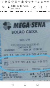 Bolão da Mega-Sena feito em Santos deixa 44 apostadores milionários