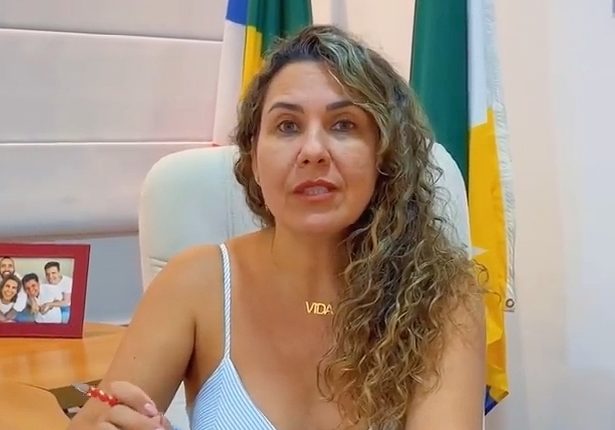 Prefeita Cordélia Torres anuncia novos importantes mutirões de saúde  voltados à população de Eunápolis - 4º Poder